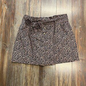 American Eagle Leopard Paperbag Mini Skirt Size M
